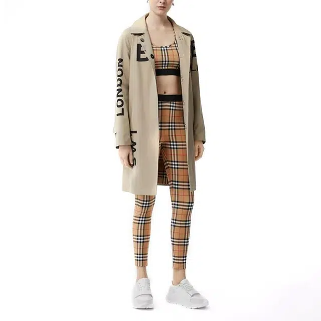 Burberry Sporty Top Vintage Check
