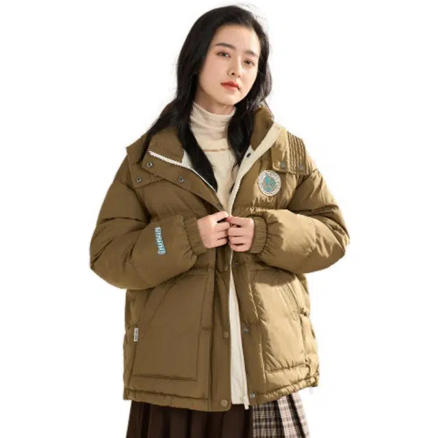 茵曼 字母长袖宽松连帽长袖羽绒服 女款