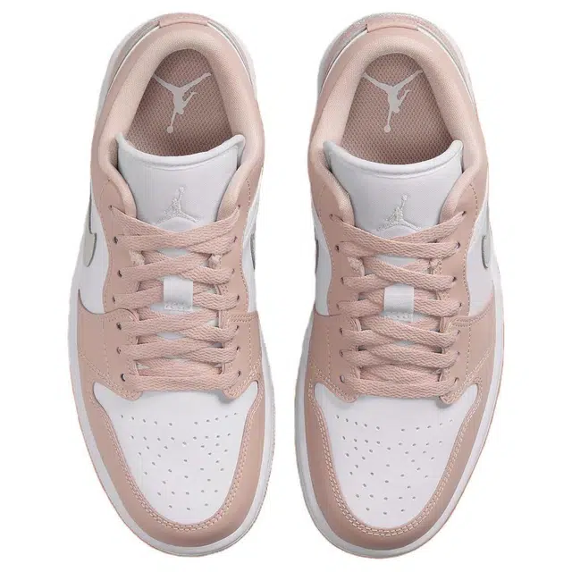 Air Jordan 1 Low "Light Bone"