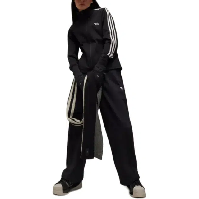 Y-3