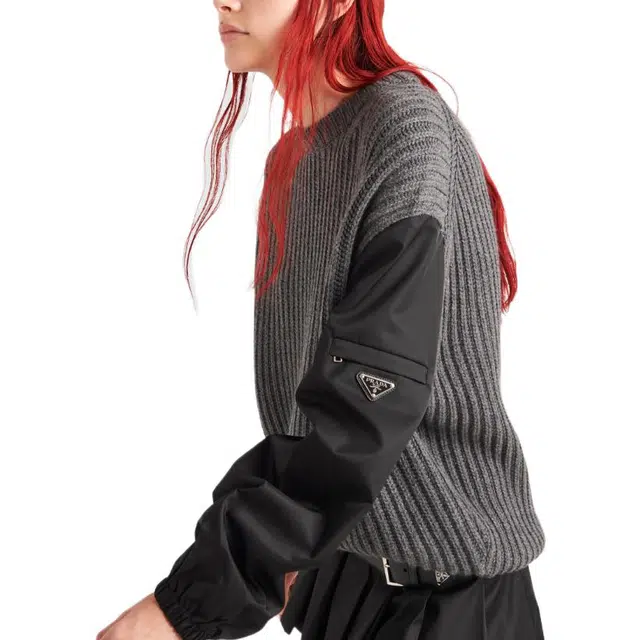 PRADA FW22 logo