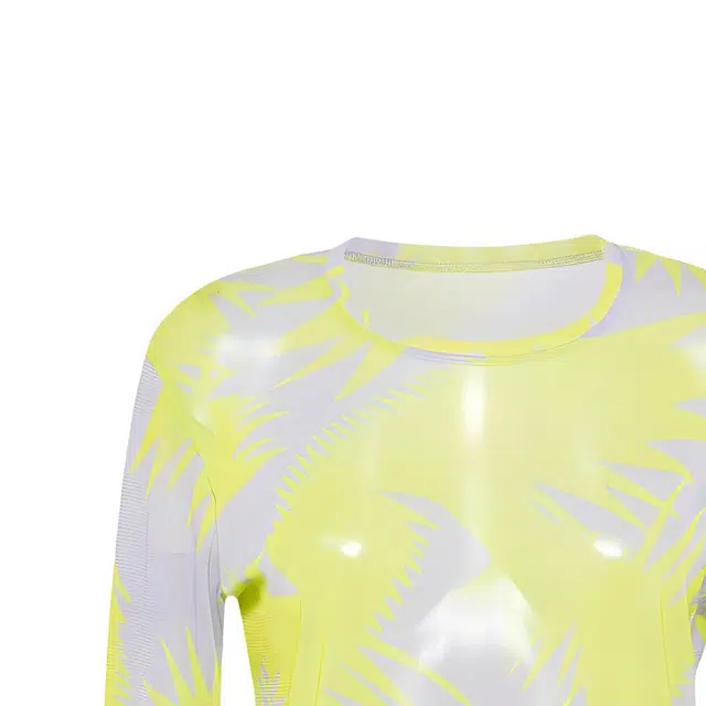 PLEATS PLEASE ISSEY MIYAKE T