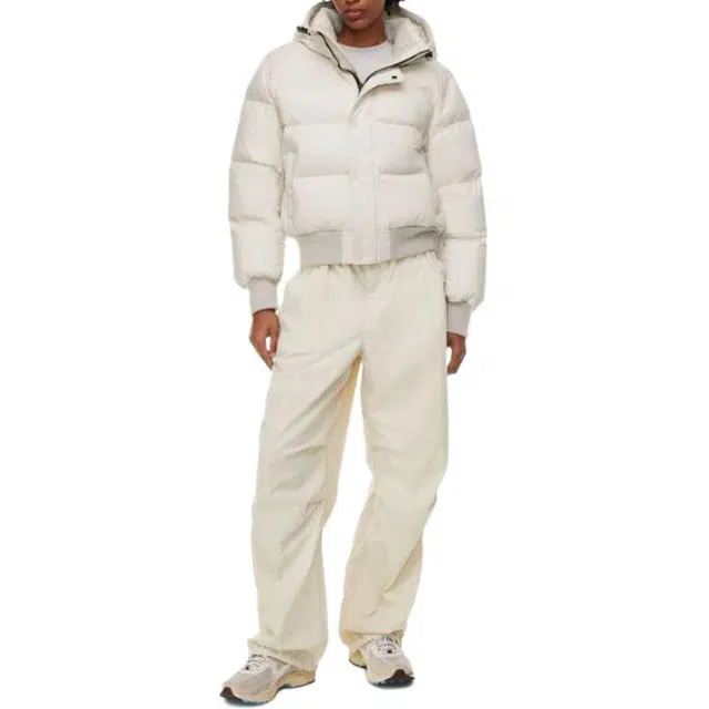 ARITZIA Super Puff Bomber 4