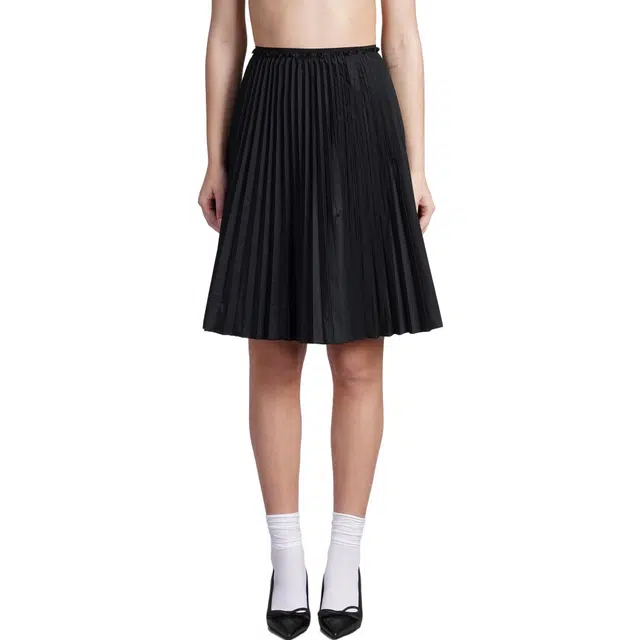 RED VALENTINO