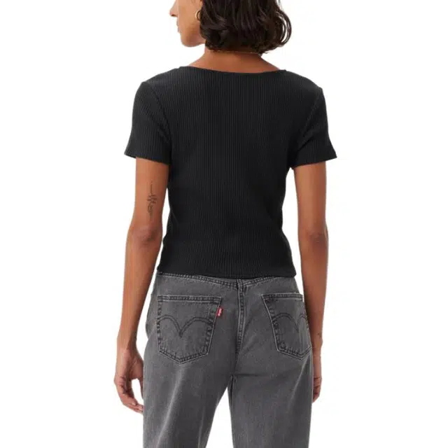 levis T