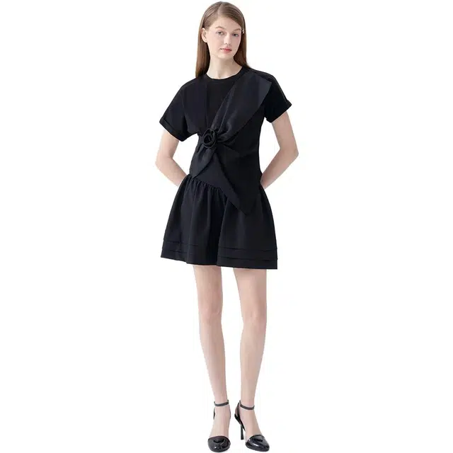 TAMMY TANGS T
