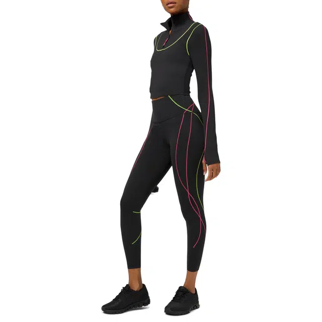 lululemon Contoured Curves T