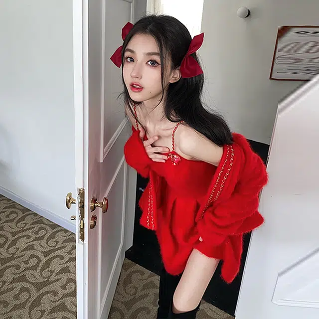 MIMI PLANGE