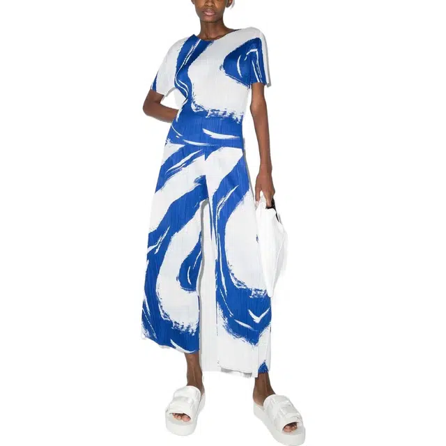 PLEATS PLEASE ISSEY MIYAKE FW22 Sky