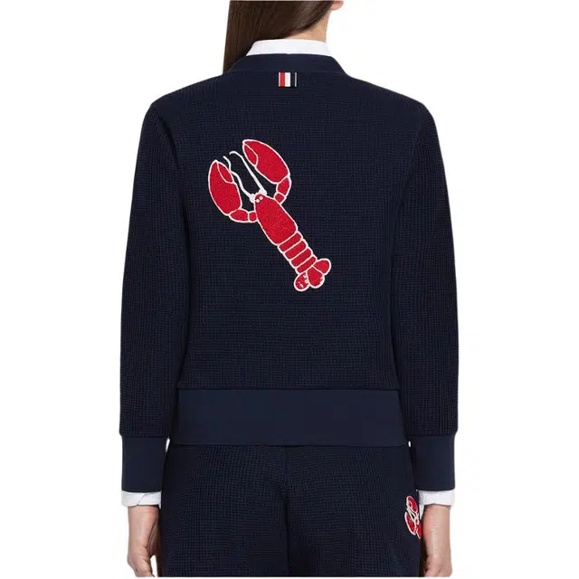 THOM BROWNE FW22 V