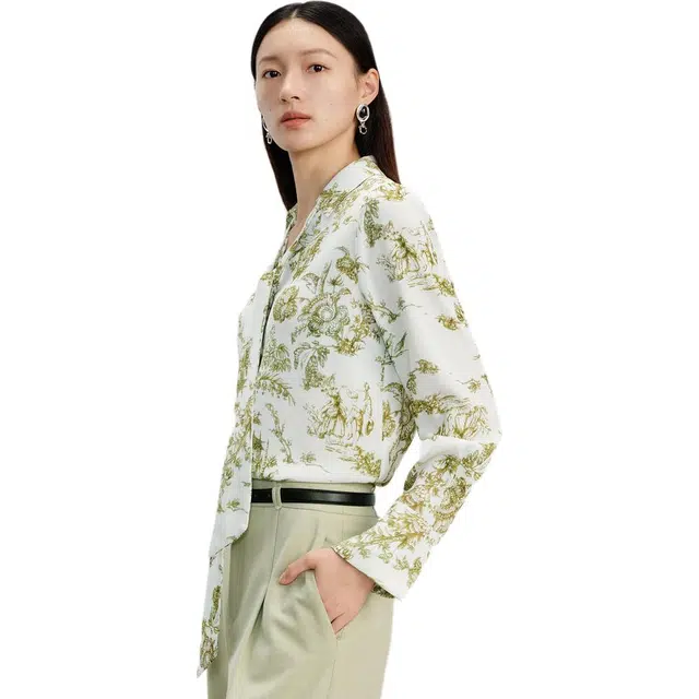 玖姿安娜蔻 手绘泡泡袖单排扣长袖衬衫 女款 花浅绿