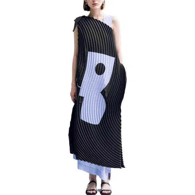 ISSEY MIYAKE SS23