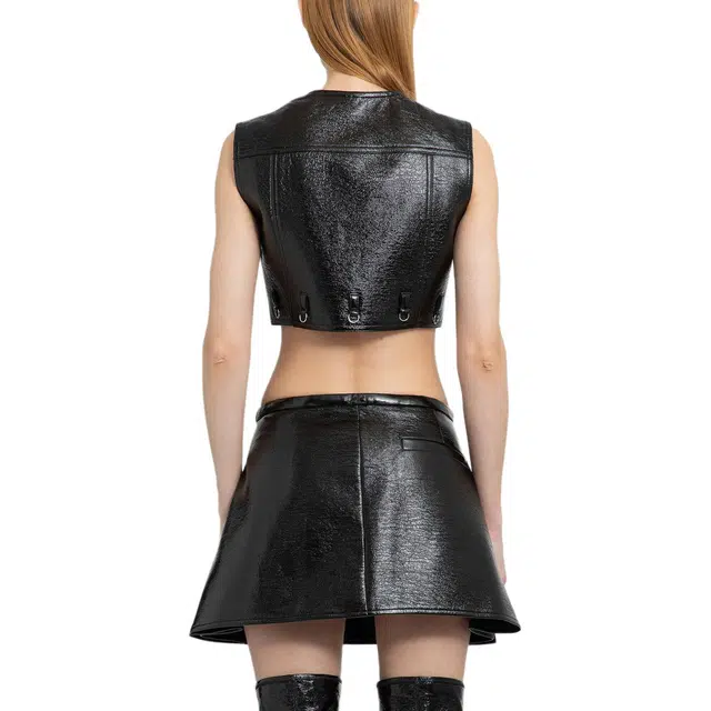 COURREGES