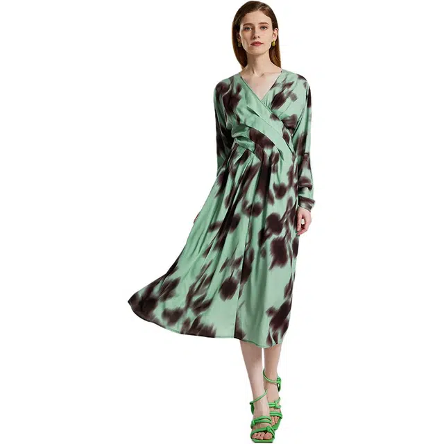 NINE WEST V