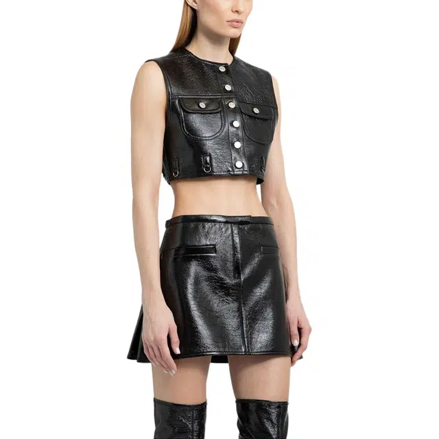COURREGES