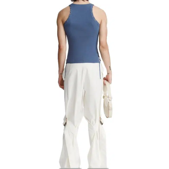 DION LEE