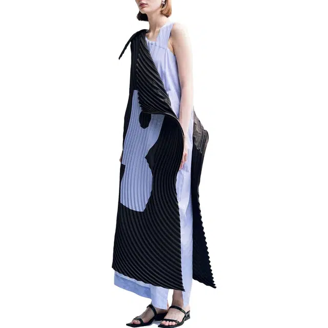ISSEY MIYAKE SS23