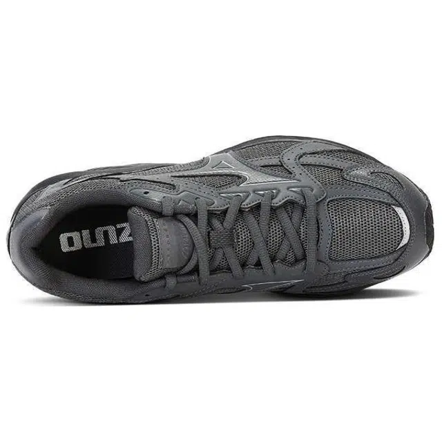 Mizuno SPARK CN