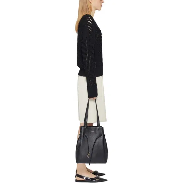 GIVENCHY FW24 Logo