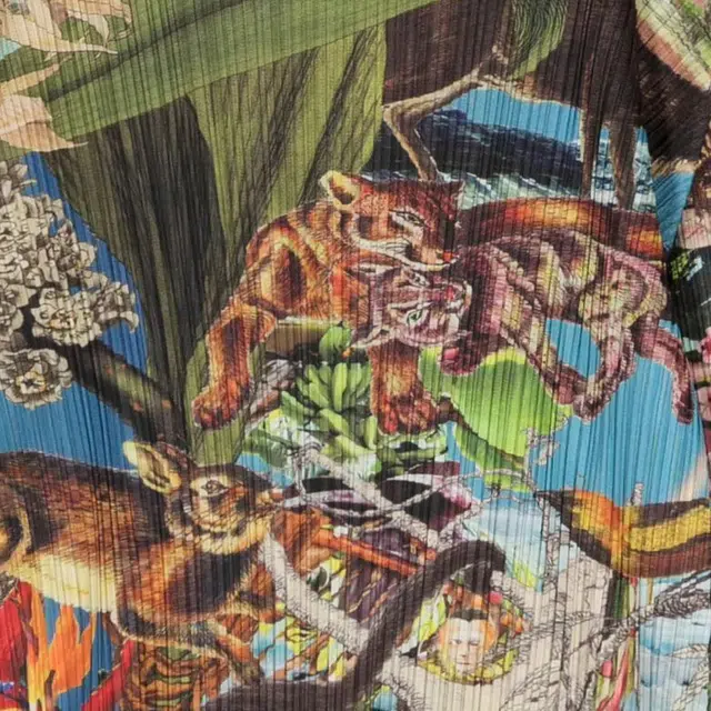 PLEATS PLEASE ISSEY MIYAKE SS24