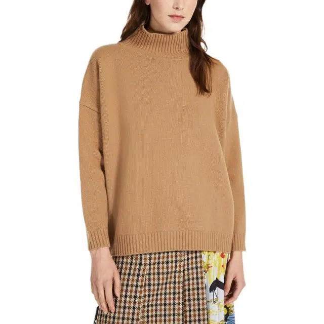 WEEKEND MaxMara