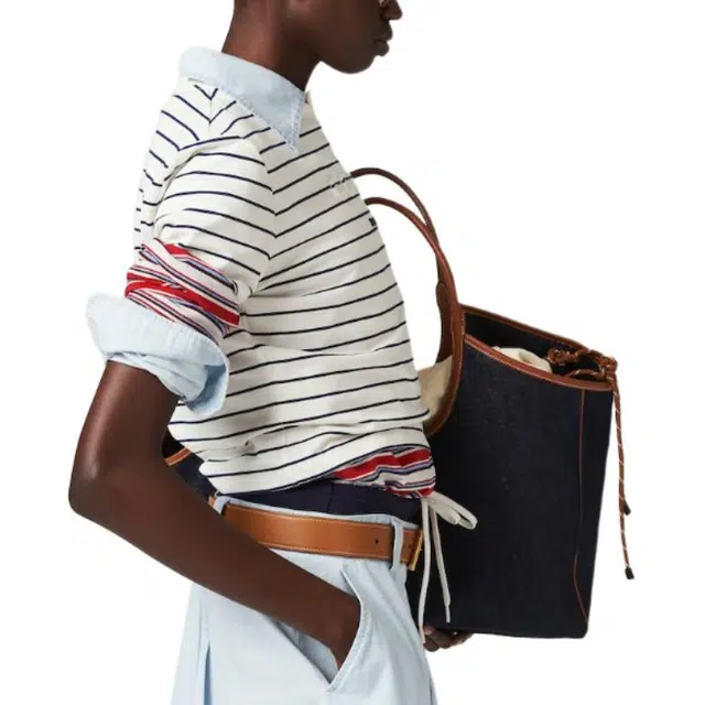 MIU MIU Logo T