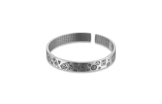 RINGLOVE ins