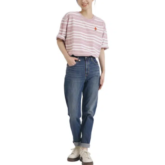 levis logoT