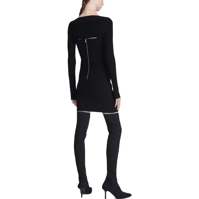 DION LEE