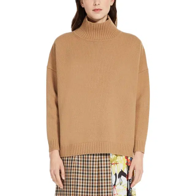 WEEKEND MaxMara