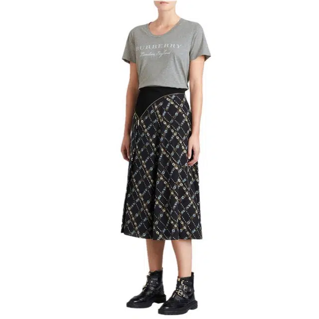 Burberry LogoT