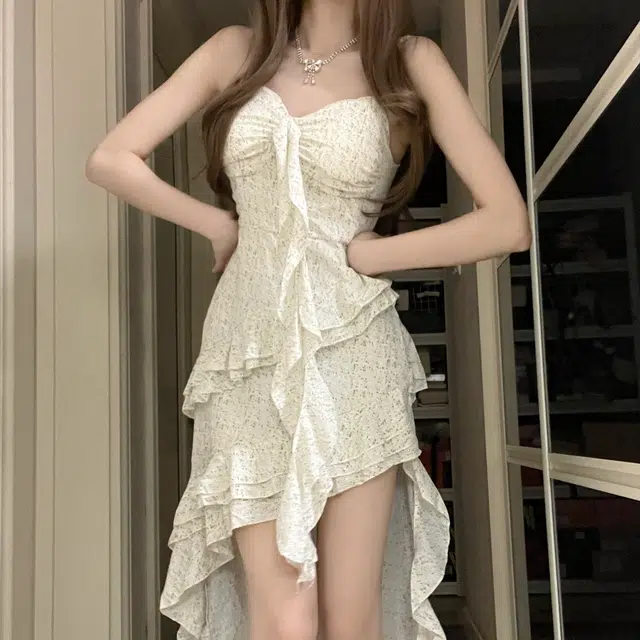 花山家的猫 法式碎花不规则一字领中长款吊带连衣裙 女款 花色