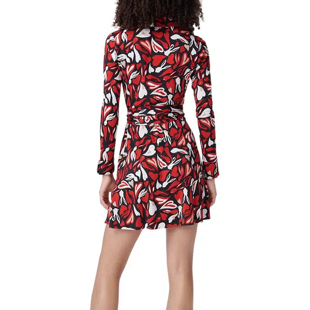 DIANE VON FURSTENBERG