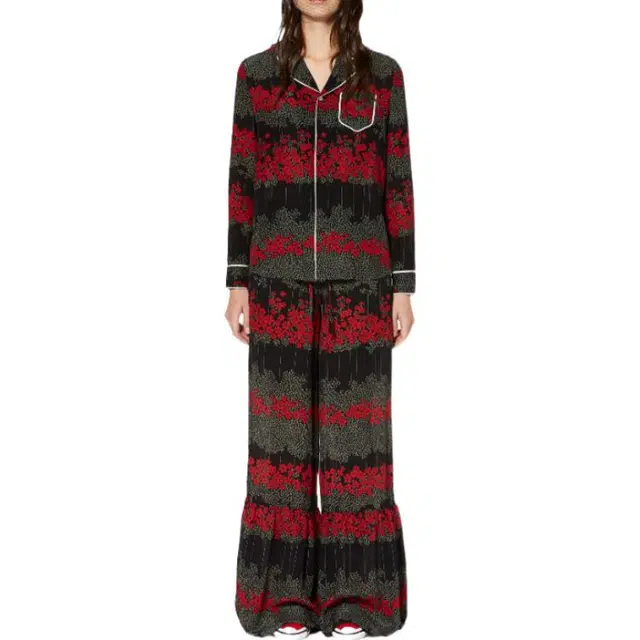 RED VALENTINO