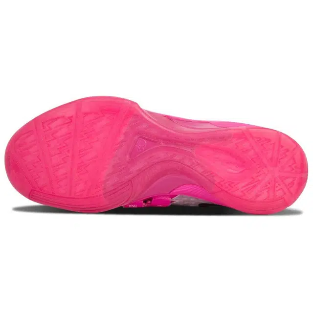 Nike KD 4 Retro "Aunt Pearl"