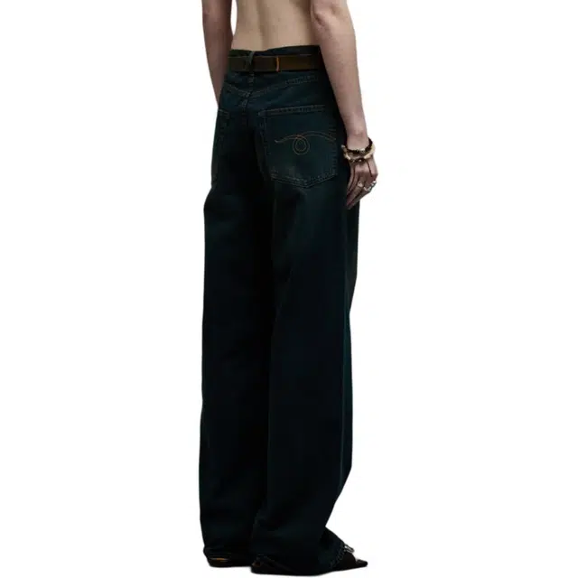 R13 SS24