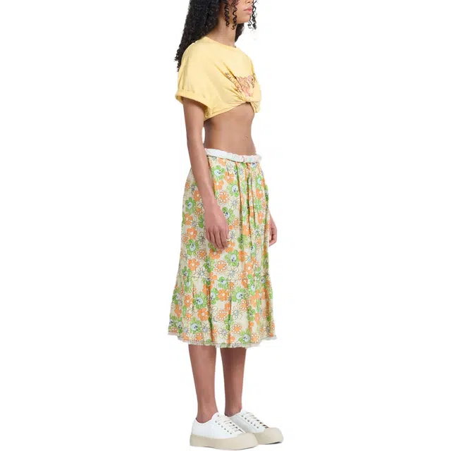 MARNI T