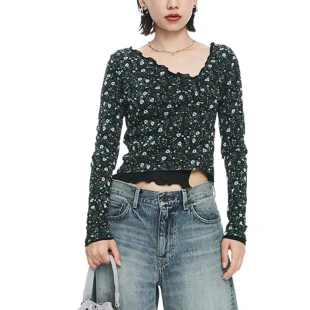 MOUSSY
