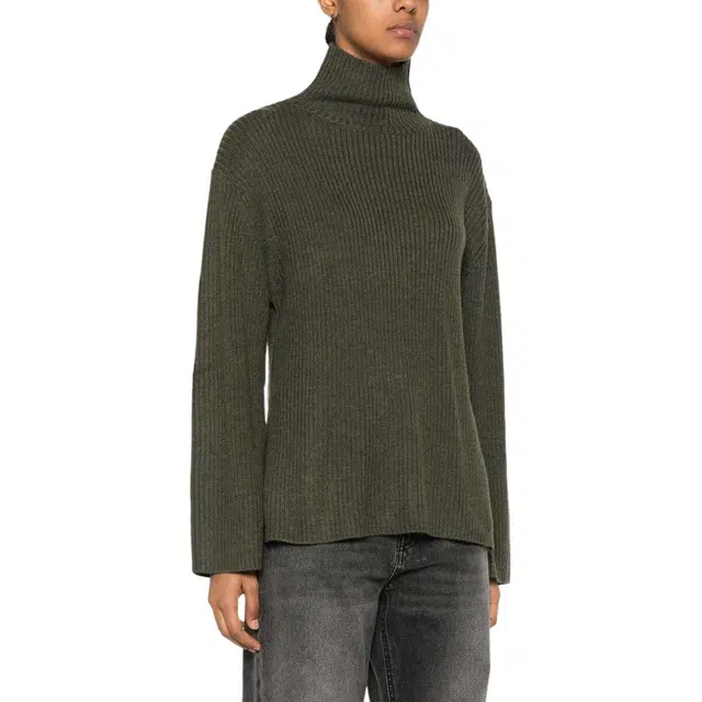 A.P.C
