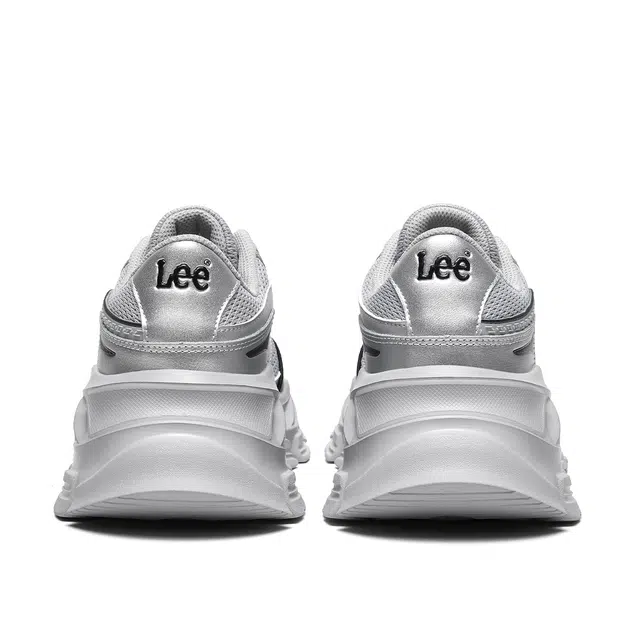 Lee
