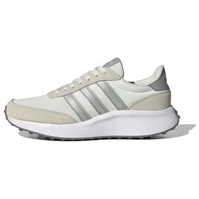 adidas RUN 70s