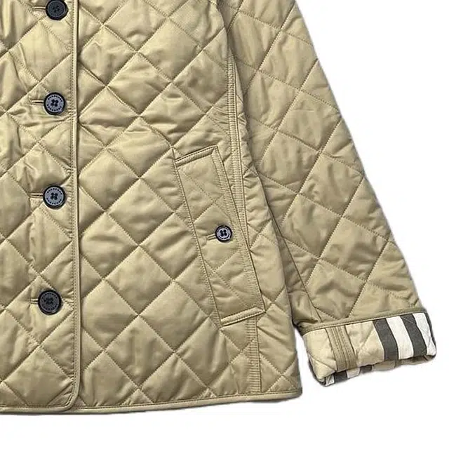 Burberry FW22