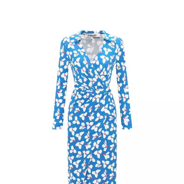 DIANE VON FURSTENBERG V