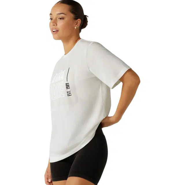 LORNA JANE RELAXED T