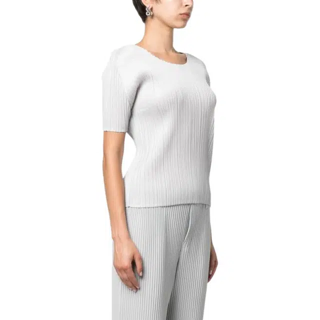 PLEATS PLEASE ISSEY MIYAKE T
