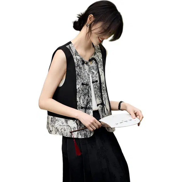 XWI SS24
