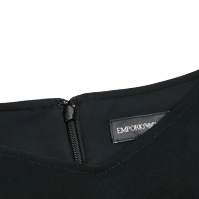 EMPORIO ARMANI SS21 V