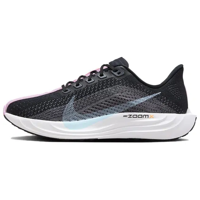 Nike Pegasus Plus