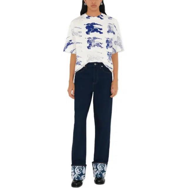 Burberry LogoT