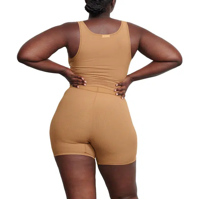 SKIMS SOFT LOUNGE TANK CAMEL